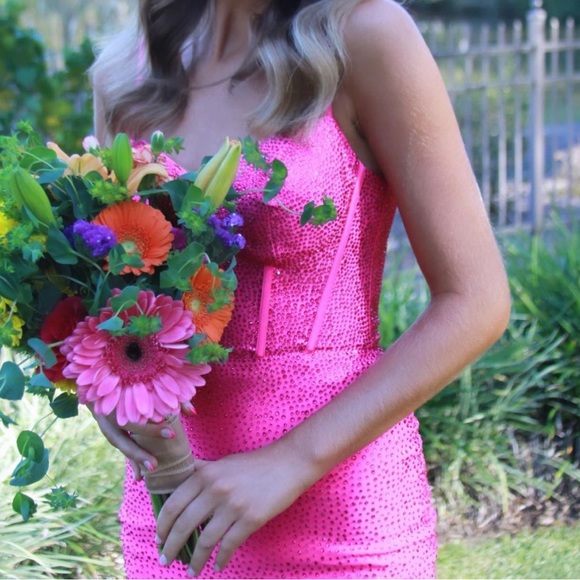 Sherri Hill 55684 Size 000 - Picture 2 of 4